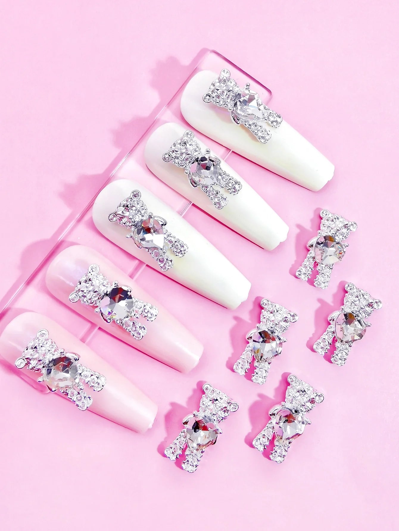 10pcs Rhinestone Bear Shaped Nail Charm